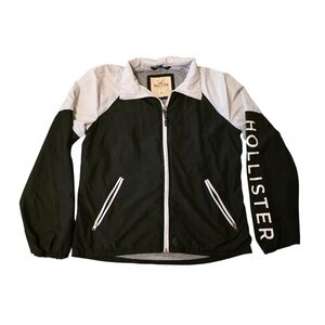 Hollister Black & White Windbreaker Jacket – Size Medium